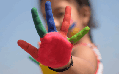 Rozwój psychiczny 3-4 latka: kamienie milowe, emocje, mowa i zabawa.